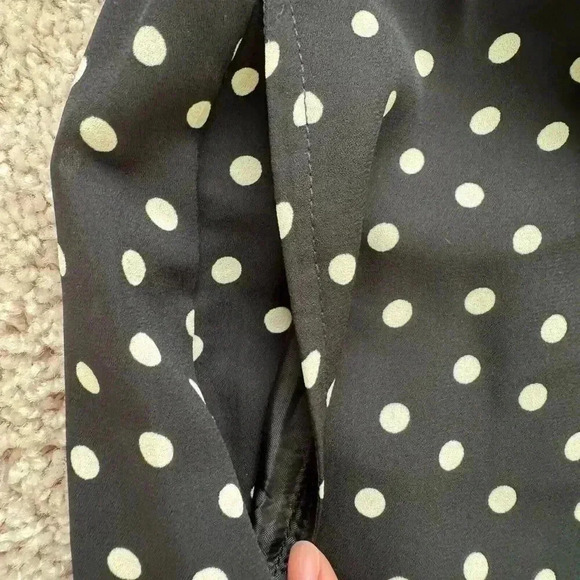 Express Women Super High Waisted Polka Dot Pull-On Shorts Size Small - Picture 6 of 6